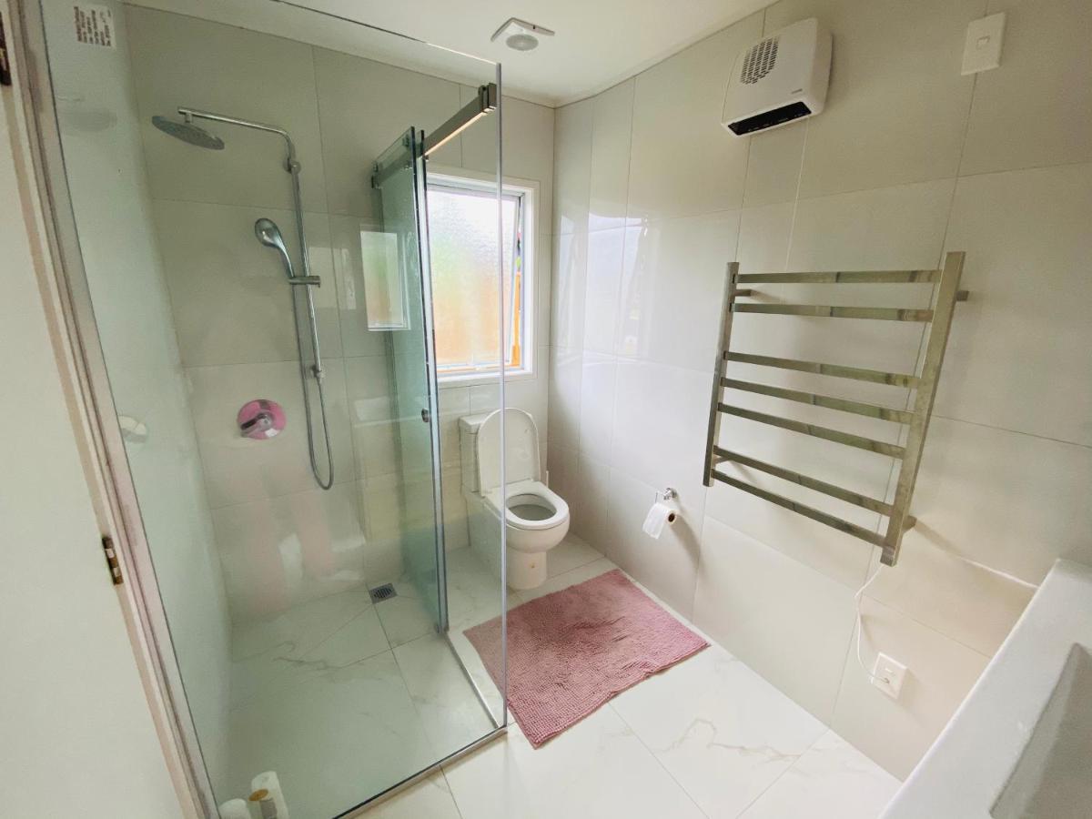 Oakparkvilla Seaviewfamilyroom Kingroom Queenroom-Wifi (Adults Only) Оукланд Стая снимка